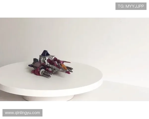 红蜘蛛4：命运的交织与抉择，一个英雄的诞生与陨落